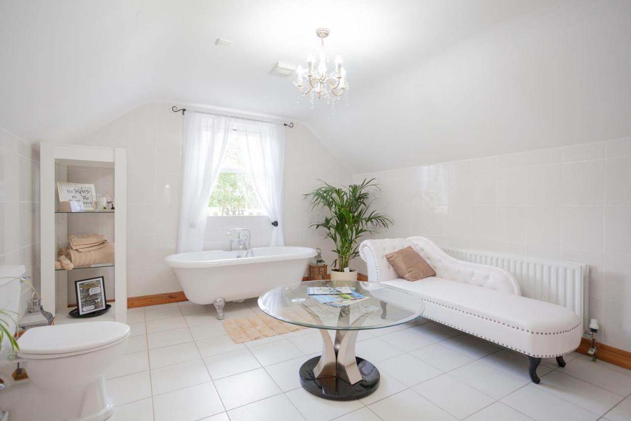 Bed and Breakfast Longview House Ballymoney Esterno foto